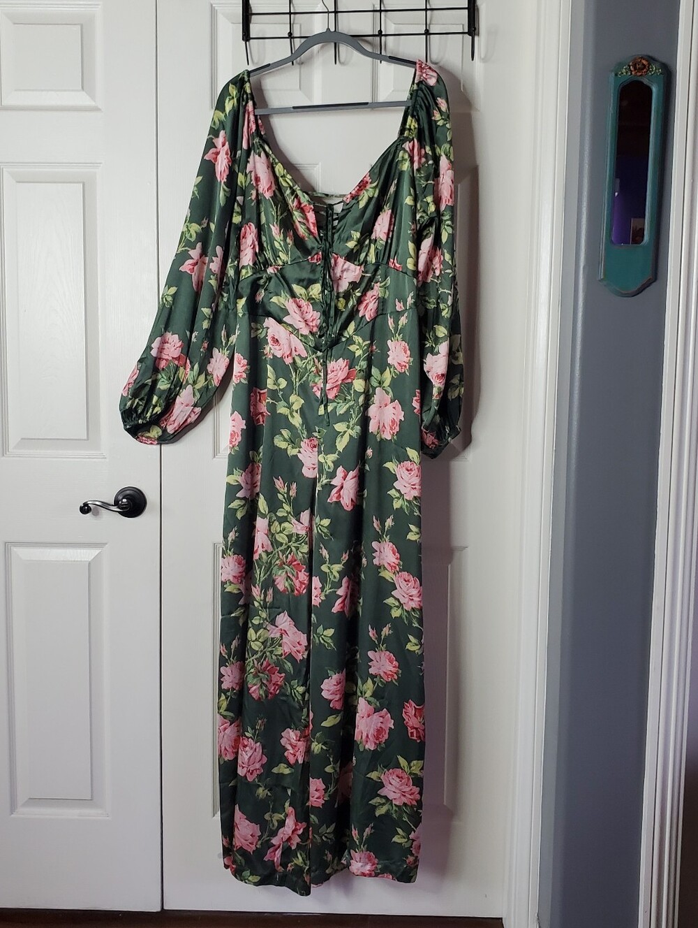 ASOS Design Curve Satin Te Jumpsuit Green Floral Wide-leg Lace-up Back Boho 18 - Picture 6 of 16